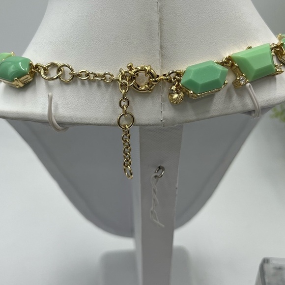 J. Crew Necklace Green Clear Rhinestone Gold Tone Statement Necklace‎ - Picture 14 of 14